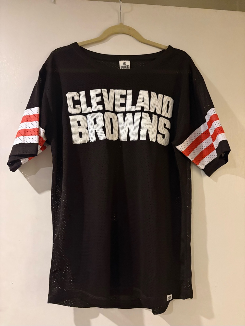 NWOT Large PINK Cleveland Browns Jersey